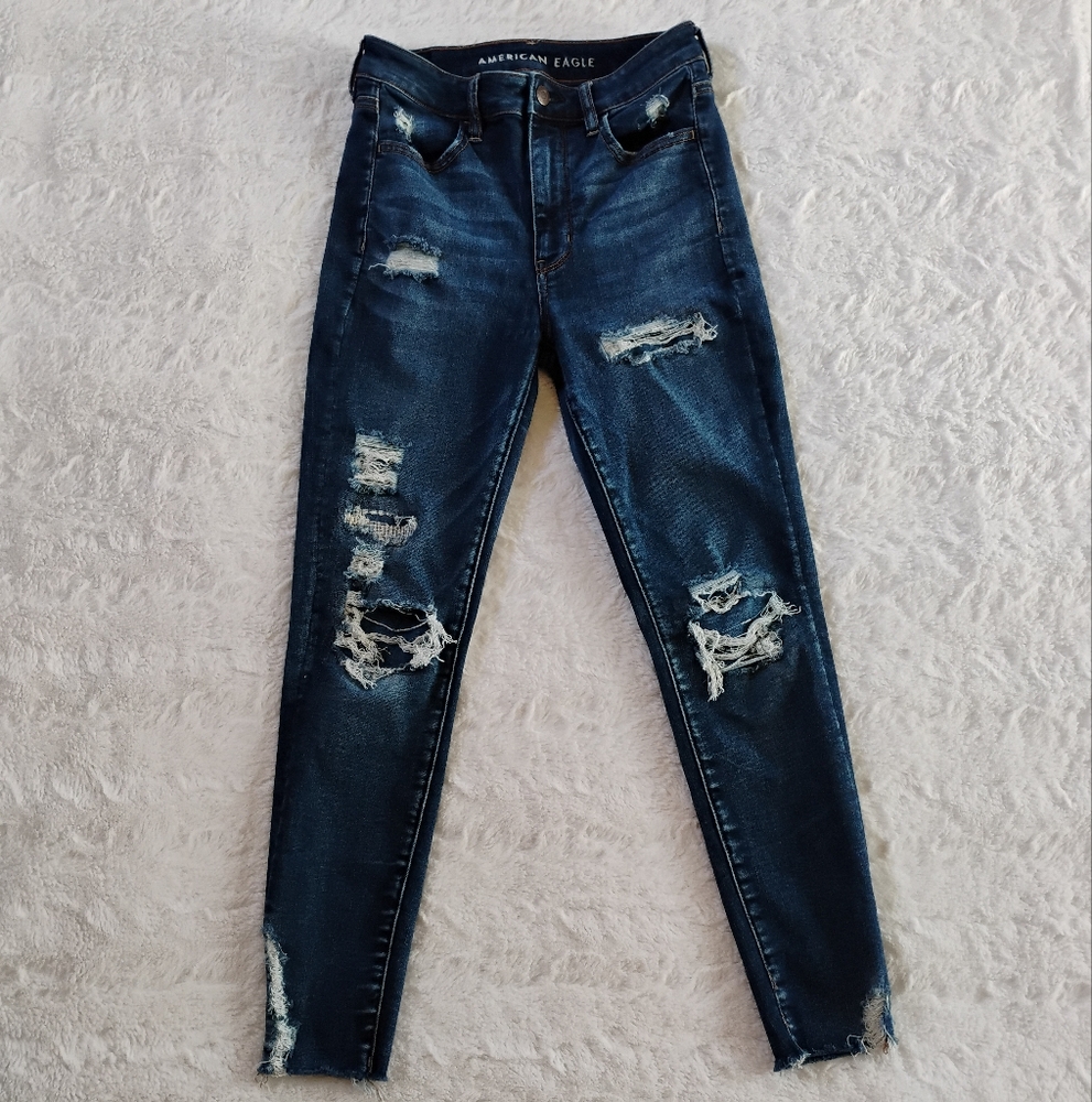 American Eagle Distressed Super Hi- Rise Patched Jegging